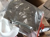 Lot 12 - diverse verkleed thema’s - afbeelding 6 van  7