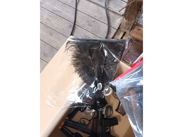 Lot 12 - diverse verkleed thema’s - afbeelding 7 van  7