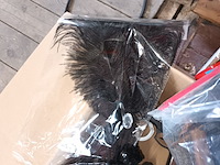 Lot 12 - diverse verkleed thema’s - afbeelding 7 van  7