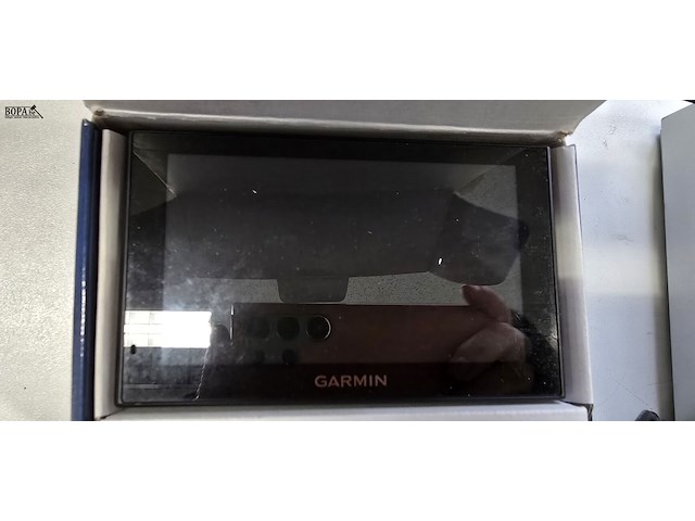 Lot 12 - gps gamin + tomtom + auto lader - afbeelding 3 van  4