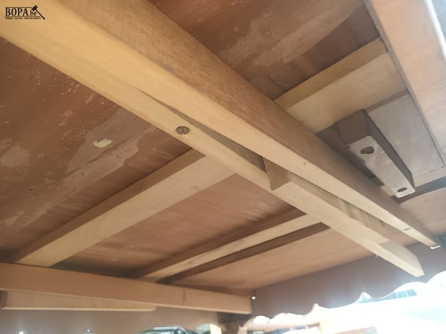 Lot 12 - houten eetkamertafel - afbeelding 3 van  3