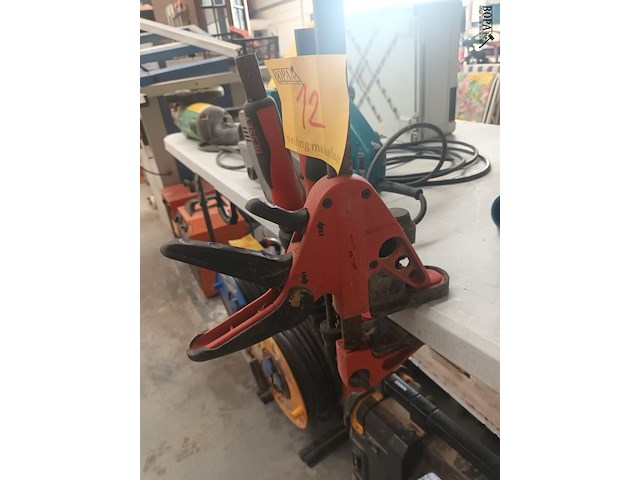 Lot 12 - lijmklem bessey. 3 stuks - afbeelding 2 van  4