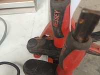 Lot 12 - lijmklem bessey. 3 stuks - afbeelding 4 van  4
