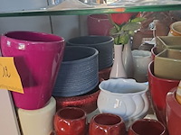 Lot 12 - lot diverse bloempotten - afbeelding 3 van  5
