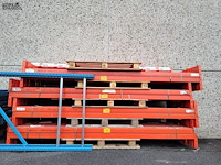 Lot 12 - palletstelling met 9 staanders - afbeelding 3 van  4
