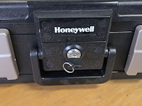 Lot 12 - safe koffer honeywell met sleutel en brabantia - afbeelding 2 van  4