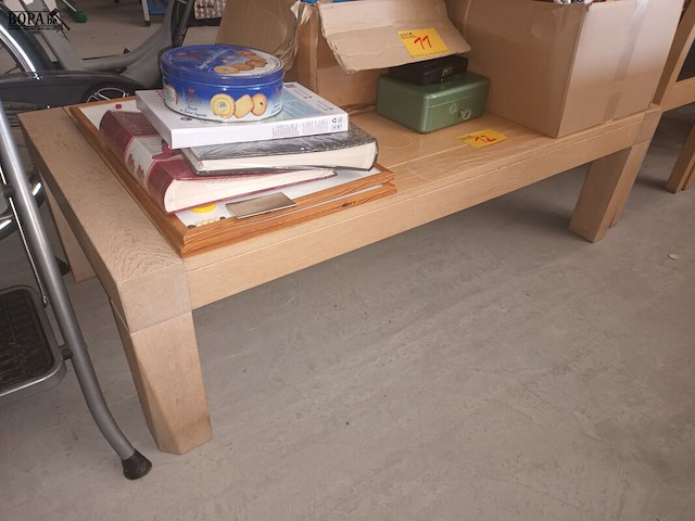 Lot 12 - salontafel - afbeelding 1 van  2