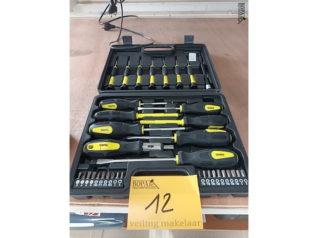 Lot 12 - schroevendraaierset duro - afbeelding 1 van  3
