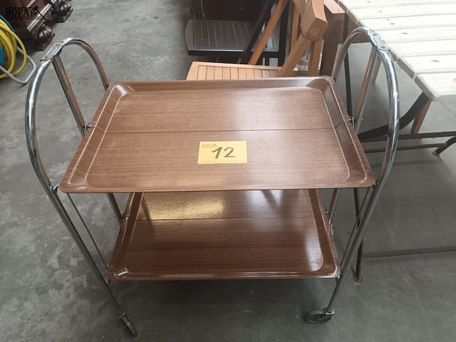 Lot 12 - serveerkar - afbeelding 1 van  3