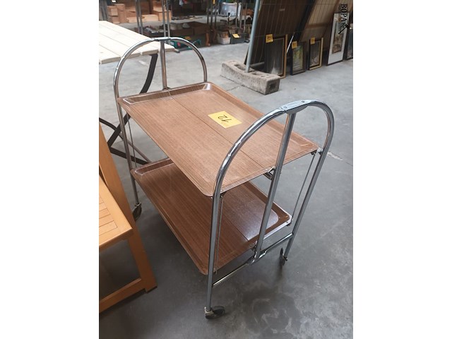 Lot 12 - serveerkar - afbeelding 3 van  3