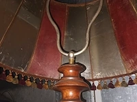 Lot 12 - staande lamp - afbeelding 3 van  4