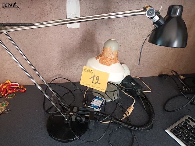 Lot 12 - tafellampen. 3 stuks - afbeelding 1 van  4