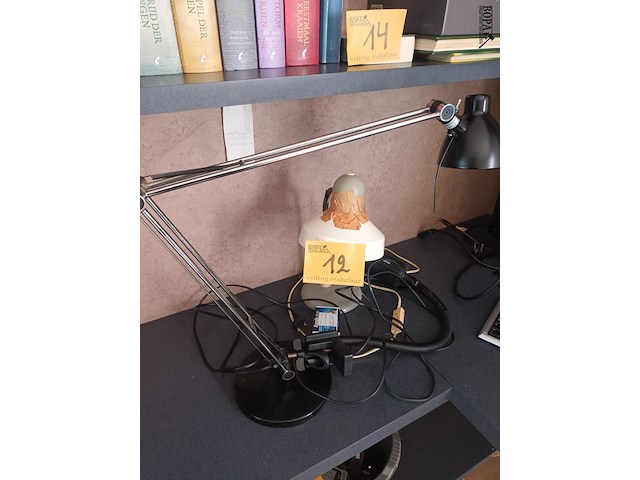 Lot 12 - tafellampen. 3 stuks - afbeelding 2 van  4