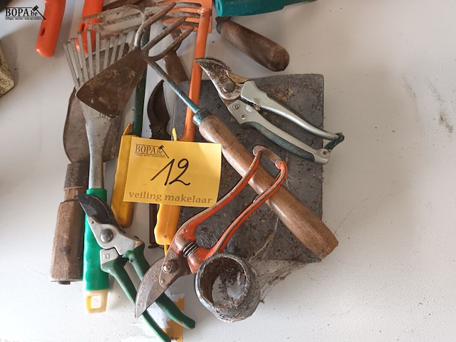 Lot 12 - tuingereedschap. 20 stuks - afbeelding 3 van  4