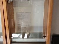 Lot 12 - vitrine kastjes. 3 stuks - afbeelding 2 van  4