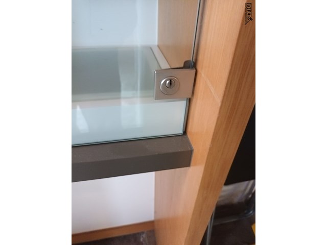 Lot 12 - vitrine kastjes. 3 stuks - afbeelding 4 van  4