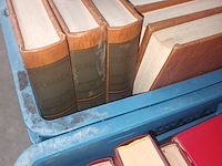 Lot 120 - boeken. 2 bakken - afbeelding 3 van  4