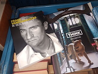 Lot 120 - boeken. 2 bakken - afbeelding 4 van  4