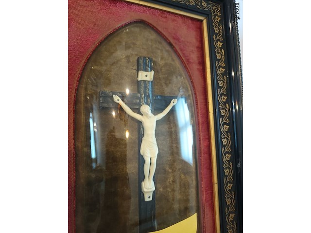 Lot 120 - kruisbeeld in kader - afbeelding 3 van  4