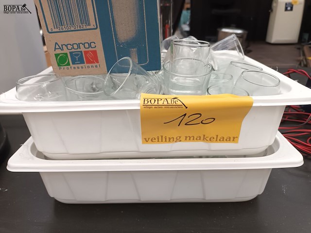 Lot 120 - lot apero glaasjes - afbeelding 1 van  4