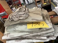 Lot 120 - lot camouflage legerkledij - afbeelding 2 van  5