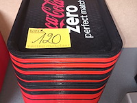 Lot 120 - pvc plateau’s coca-cola. 55 stuks - afbeelding 1 van  3