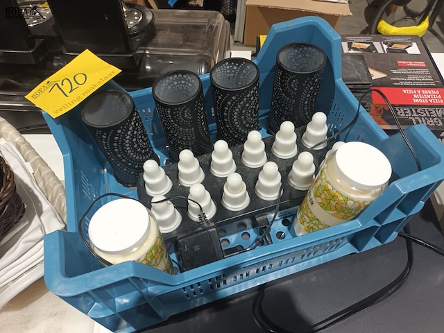 Lot 120 - sfeerverlichting - afbeelding 1 van  4