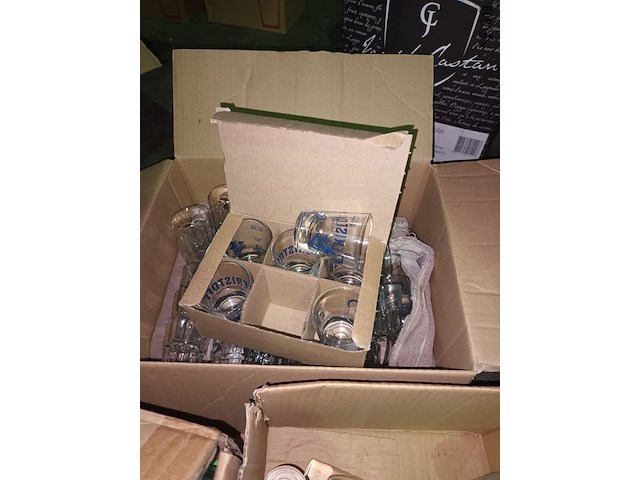 Lot 120 - shotglazen - afbeelding 3 van  4