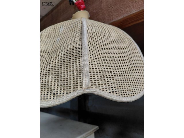 Lot 120 - vintage rotan hanglamp in koepelvorm - afbeelding 2 van  3