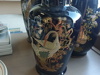Lot 120 - vintage vazen. 3 stuks - afbeelding 2 van  4