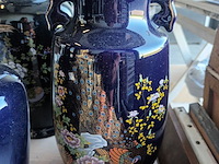 Lot 120 - vintage vazen. 3 stuks - afbeelding 3 van  4
