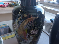 Lot 120 - vintage vazen. 3 stuks - afbeelding 4 van  4