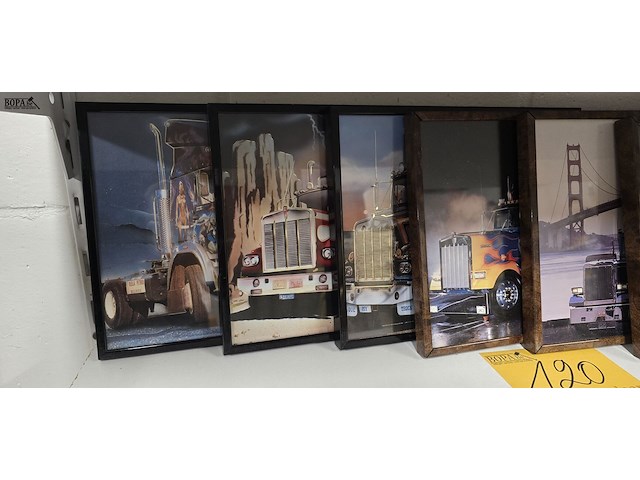 Lot 120 - vrachtwagen kadertjes 9 stuks - afbeelding 2 van  3