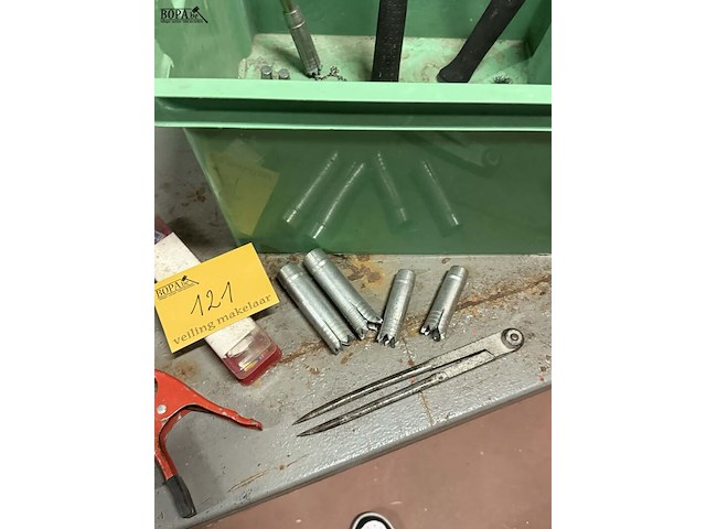 Lot 121 - allerlei werkgerief: kroonboren nieuw circa 10 stuks - toebe - afbeelding 4 van  5