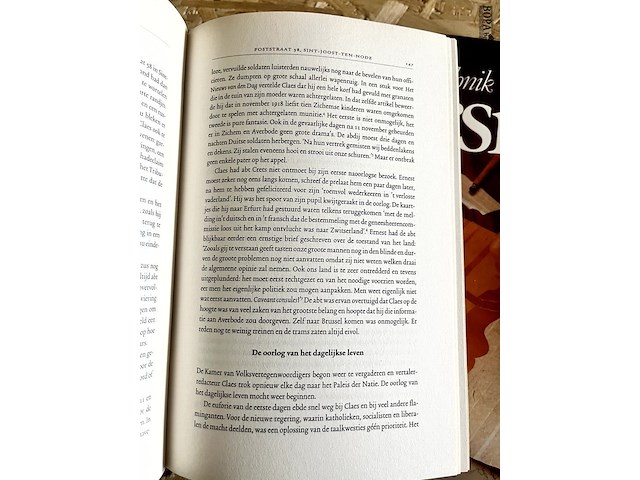 Lot 121 - ernest claes de biografie vaneen heer uit zichem - afbeelding 3 van  6