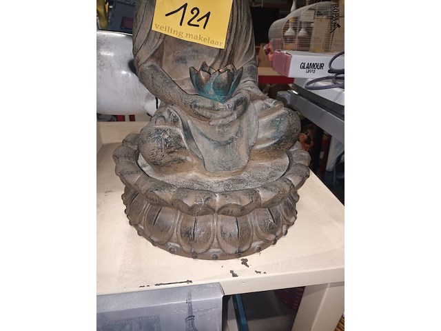 Lot 121 - fonteintje - afbeelding 3 van  3