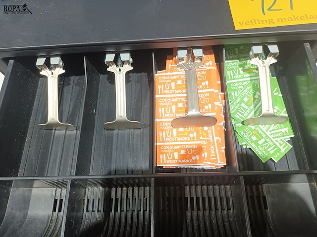 Lot 121 - kassalade - afbeelding 3 van  3