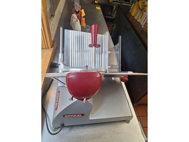 Lot 121 - rvs snijmachine berkel - afbeelding 3 van  4