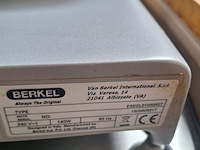 Lot 121 - rvs snijmachine berkel - afbeelding 4 van  4