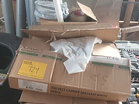Lot 121 - verpakkingsmateriaal
