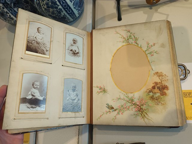 Lot 122 - art-nouveau foto album - afbeelding 3 van  5