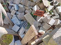 Lot 122 - bouwmaterialen - afbeelding 1 van  12