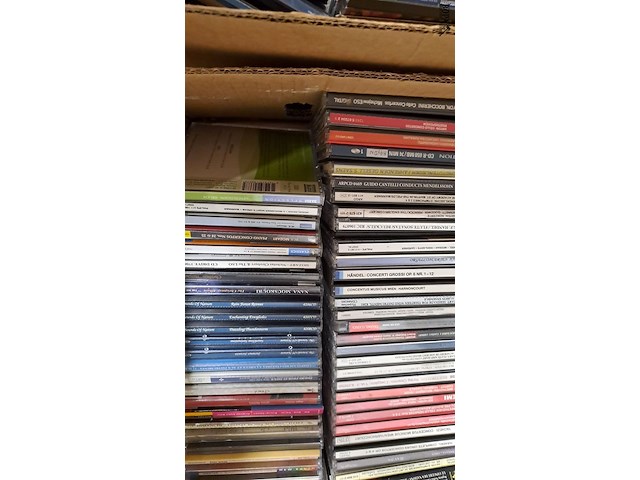 Lot 122 - doos diverse cd's - afbeelding 3 van  3
