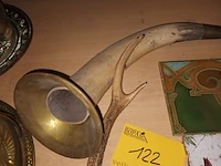 Lot 122 - hoorn en gewei - afbeelding 2 van  2