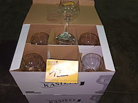 Lot 122 - kasteelbier glazen - afbeelding 2 van  3