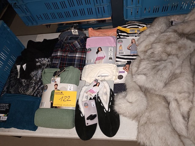 Lot 122 - kledij dames en heren. 14 stuks - afbeelding 1 van  4