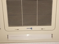 Lot 122 - rhoss inbouw airco/verwarming - afbeelding 2 van  4