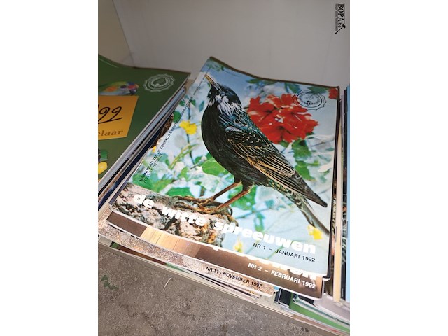 Lot 122 - tijdschriften de witte spreeuwen. 60 stuks - afbeelding 3 van  4