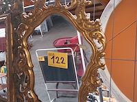 Lot 122 - vergulde kuifspiegel deknudt - afbeelding 3 van  5