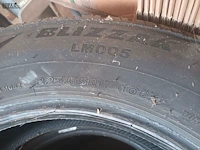 Lot 123 - banden bridgestone. 4 stuks - afbeelding 4 van  5